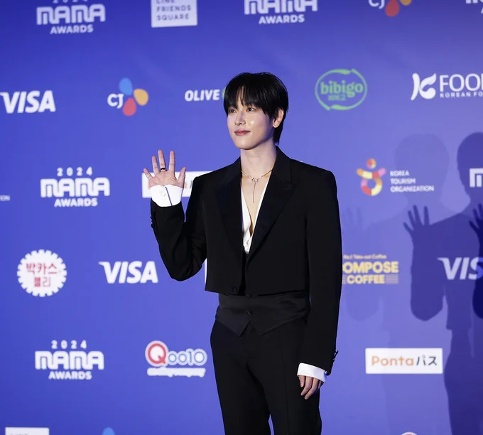 「MAMA AWARDS（Mnet ASIAN MUSIC AWARDS）」に登場したイム・シワン撮り下ろし