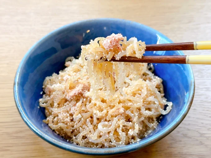  しらたきに味がしみておいしそう！