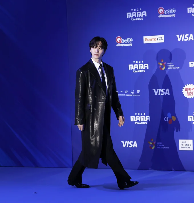  「MAMA AWARDS（Mnet ASIAN MUSIC AWARDS）」に登場したイ・ジュノ撮り下ろし