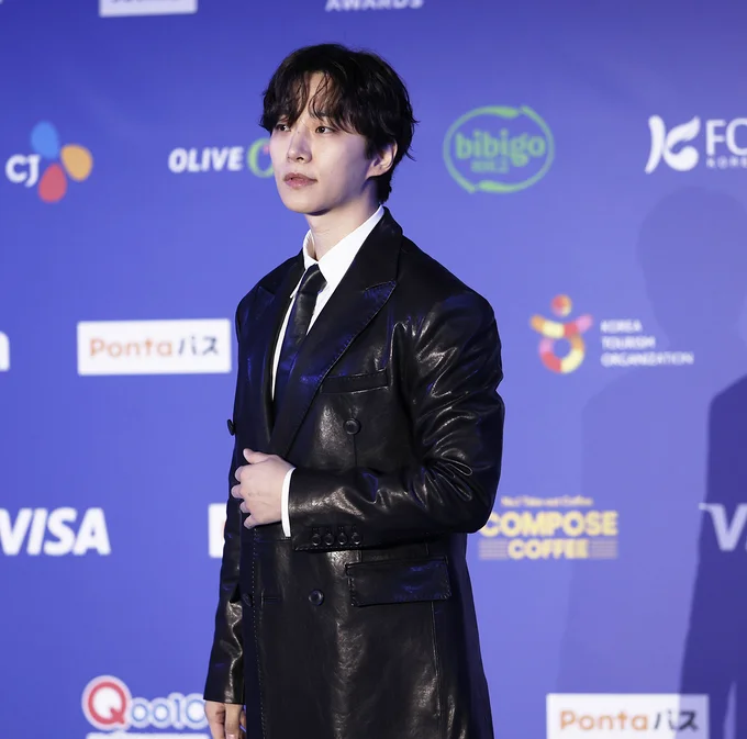 「MAMA AWARDS（Mnet ASIAN MUSIC AWARDS）」に登場したイ・ジュノ撮り下ろし