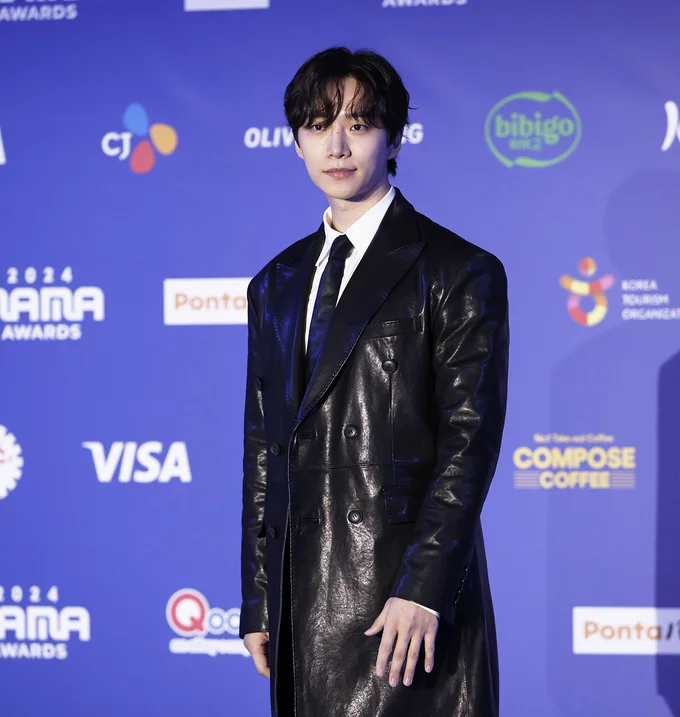  「MAMA AWARDS（Mnet ASIAN MUSIC AWARDS）」に登場したイ・ジュノ撮り下ろし