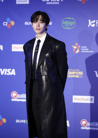  「MAMA AWARDS（Mnet ASIAN MUSIC AWARDS）」に登場したイ・ジュノ撮り下ろし