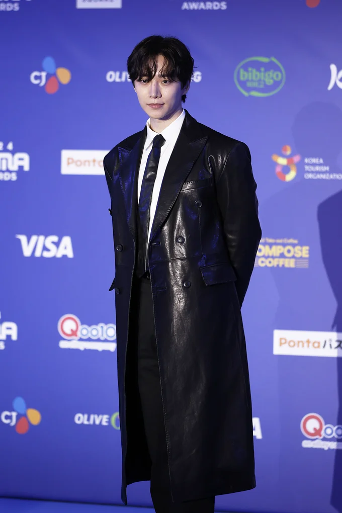  「MAMA AWARDS（Mnet ASIAN MUSIC AWARDS）」に登場したイ・ジュノ撮り下ろし