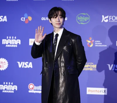  「MAMA AWARDS（Mnet ASIAN MUSIC AWARDS）」に登場したイ・ジュノ撮り下ろし