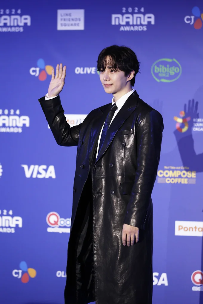  「MAMA AWARDS（Mnet ASIAN MUSIC AWARDS）」に登場したイ・ジュノ撮り下ろし 