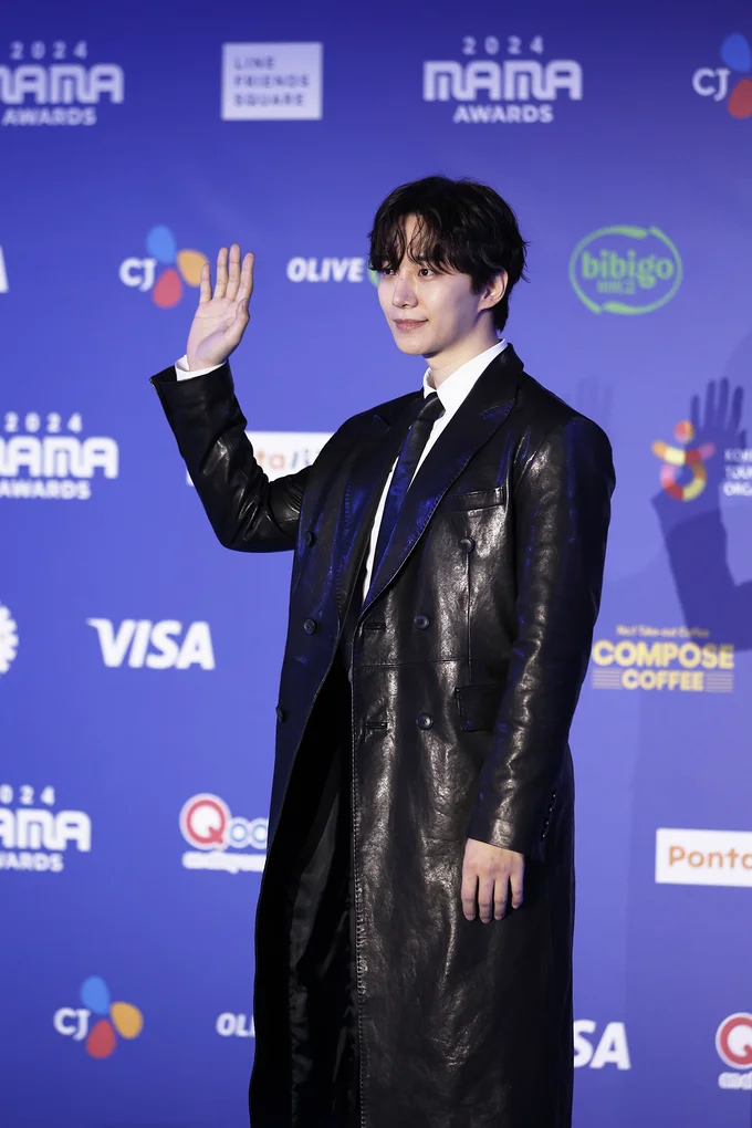  「MAMA AWARDS（Mnet ASIAN MUSIC AWARDS）」に登場したイ・ジュノ撮り下ろし
