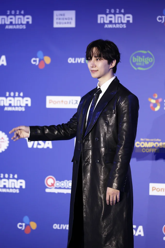  「MAMA AWARDS（Mnet ASIAN MUSIC AWARDS）」に登場したイ・ジュノ撮り下ろし
