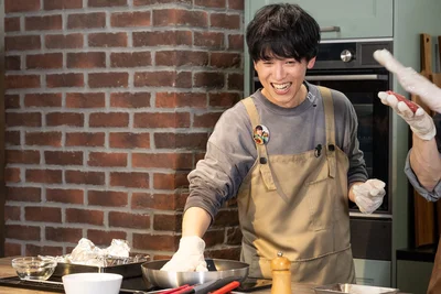 優しい笑顔が印象的！ハプニングも楽しそうな山下大輝さん撮り下ろし