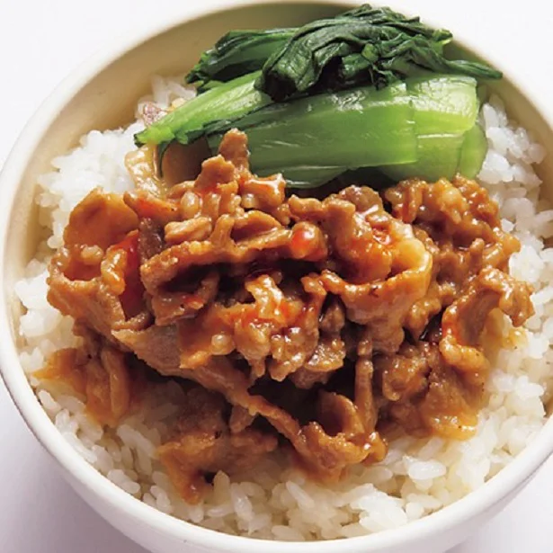 日持ちのするお助け野菜・チンゲンサイをおいしく食べる「ごま坦々しぐれ煮丼」レシピ