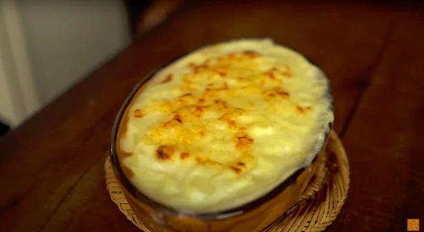 じゃがいもを牛乳で煮て焼くだけでグラタンが作れちゃう！？　とにかくお手軽な、きじま流「ポテトグラタン」