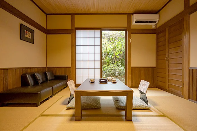 「ゆのひら 上柳屋」の広々としたお部屋