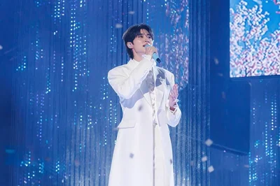 11月22日（金）、23日（土）京セラドーム大阪で開催された「MAMA AWARDS（Mnet ASIAN MUSIC AWARDS）」に両日とも出演し話題に