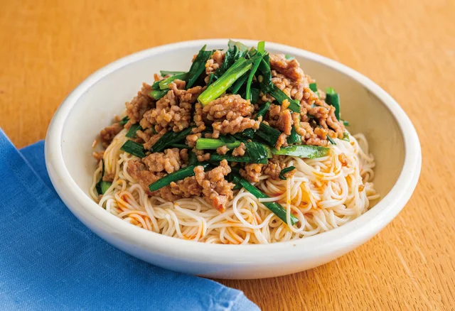 【簡単ヘルシー節約レシピ】焼き肉のタレで豚そぼろが即完成！汁なし「担々そうめん」