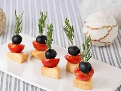 しょうゆ漬けチーズのピンチョス