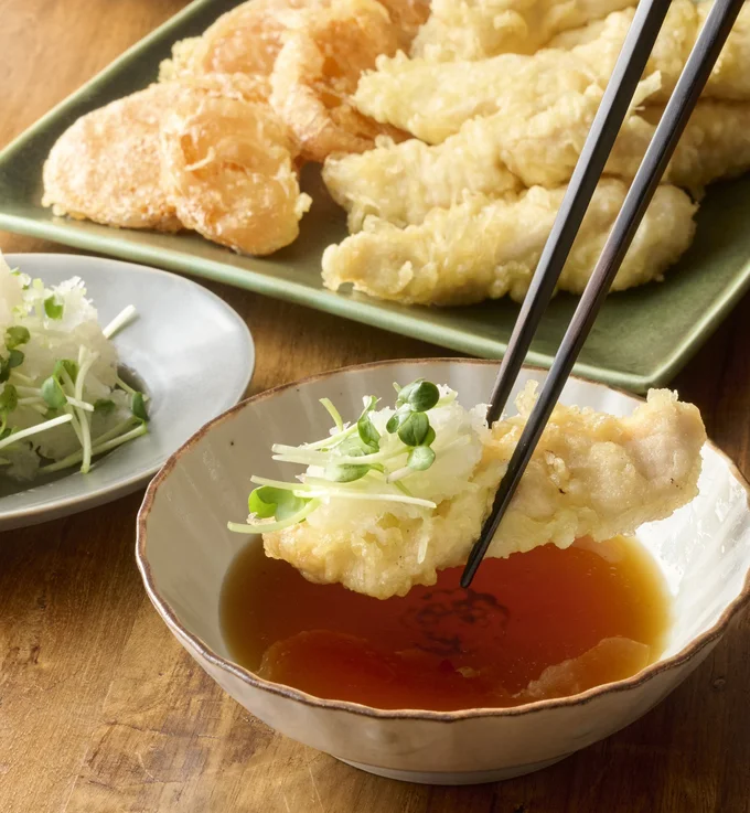 大根おろしをたっぷり添えて、ダイエット中でもたまには天ぷらを楽しもう