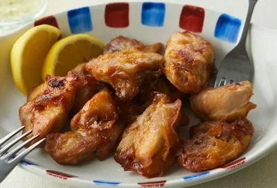 揚げてないのにカリッと食感！ トースターで作る「揚げずにから揚げ」
