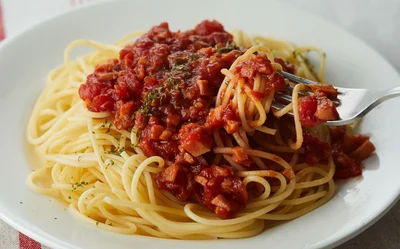食感がお肉みたい!? たんぱく質たっぷり「高野豆腐でミートソース」