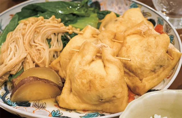 【ほどほど丁寧ごはん】うまみがギュッ！ 野菜やきのこと一緒に煮ておいしい「お揚げさんのジューシー肉詰め」