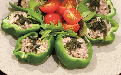 【ほどほど丁寧ごはん】お弁当にも◎ さわやかな風味でさっぱり食べられる「ピーマンの肉詰め蒸し」