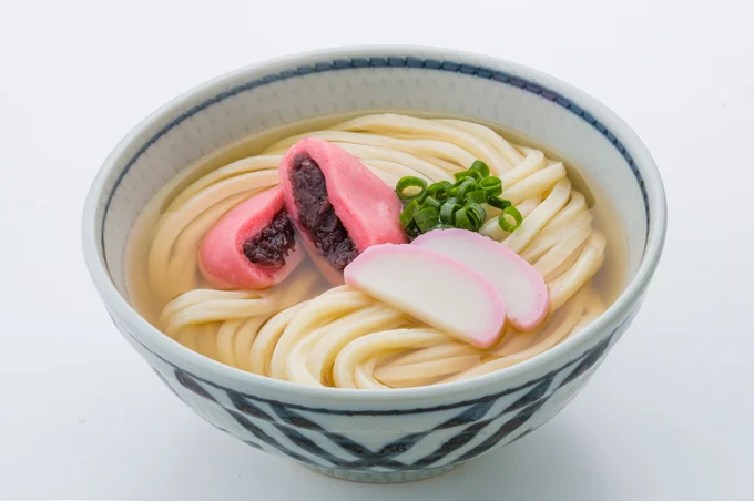 あん餅がのった「年明けうどん」