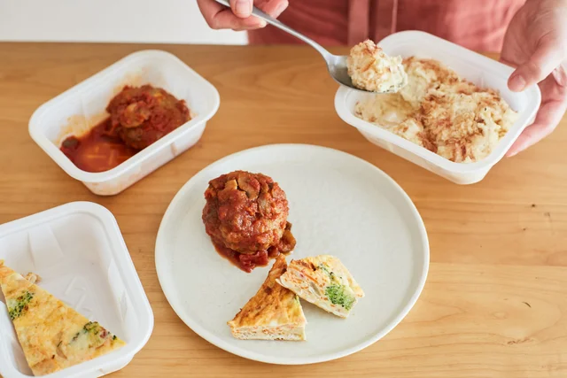 家に帰れば手作りおかずが待っている！忙しい日々にゆとりを作るお惣菜宅配サービス「つくりおき.jp」って？