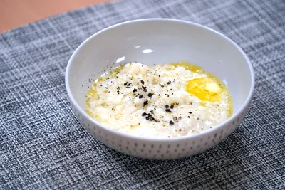 締めはチーズとバターがとけこむリゾット