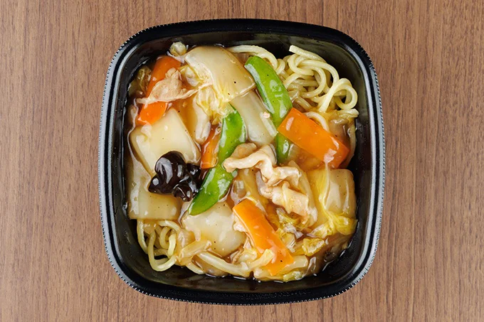 こだわりのもちもち麺 中華あんかけ麺　660円