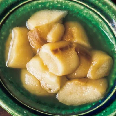 材料はお麩だけ！シンプルなのに味わい深い「お麩のだし煮」