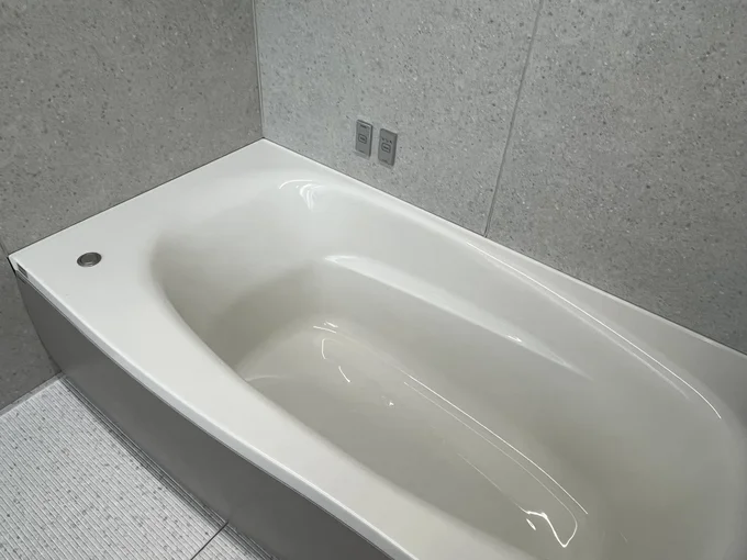 リラックス効果抜群のリクライン浴槽