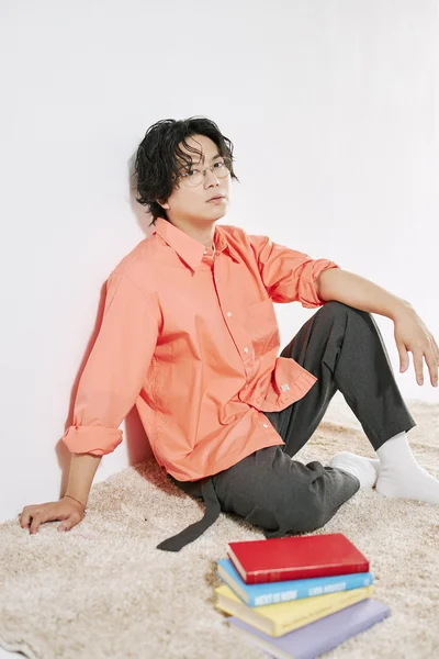 全身から漂うオトナの色気…！「これからも信頼されるものづくりをしたい」と真摯に話す姿が印象的