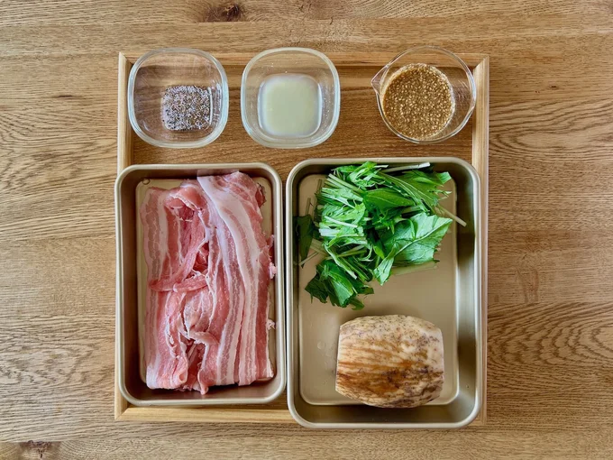 れんこんと豚バラのチン♪の材料はこちら
