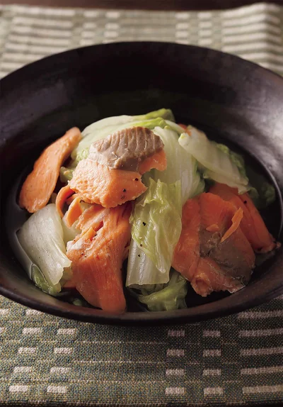 鮭のうまみを白菜にじんわり含ませて