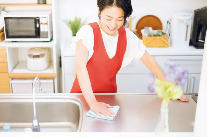 こびりついた油汚れや水あかの掃除はしたくない!水まわり、火まわりこそ「予防掃除」