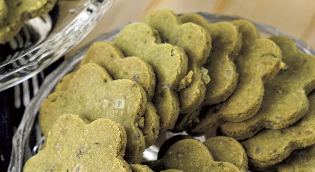 バターや卵なしでお手軽。グルテンフリーの「緑茶の米粉クッキー」