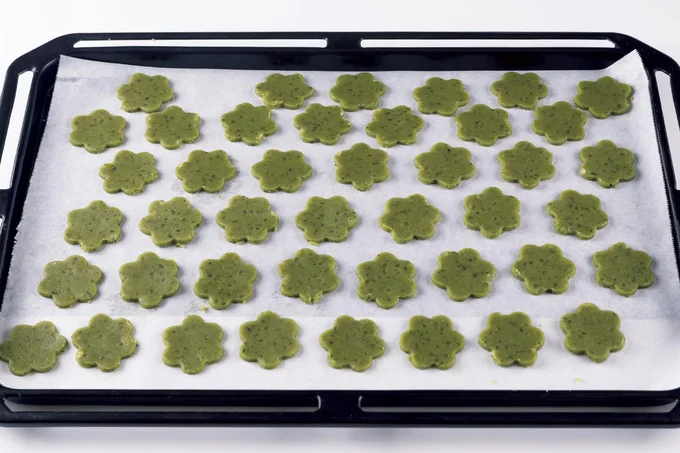 150℃のオーブンで13分ほど焼く