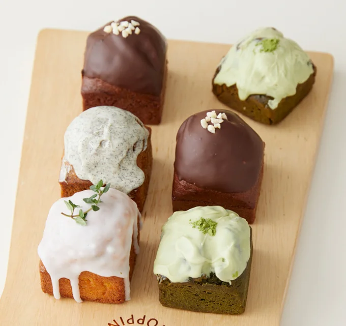 デコレーションパウンドケーキ
