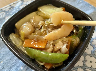 「海鮮中華あんかけ麺」（820円）