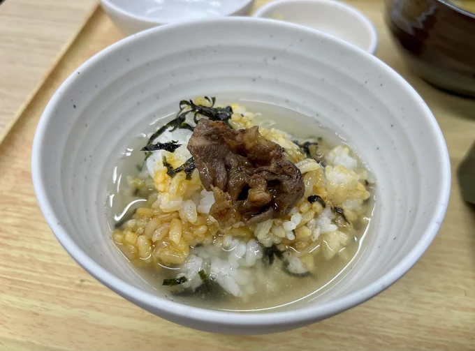 最後は出汁をかけてお茶づけ風に