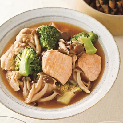 とり肉がつるんとなめらかな舌ざわり「とり肉とブロッコリーのとろみ煮」