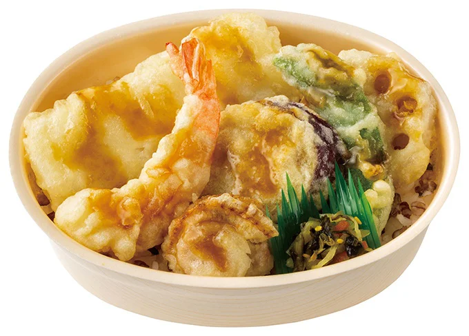 ～もち麦ごはんのミニ弁当 ～ もちミニ 海鮮天丼　580円