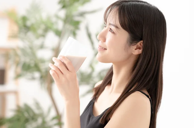 【2025年最新】おいしさも栄養も大満足！女性にうれしいプロテインドリンク10選