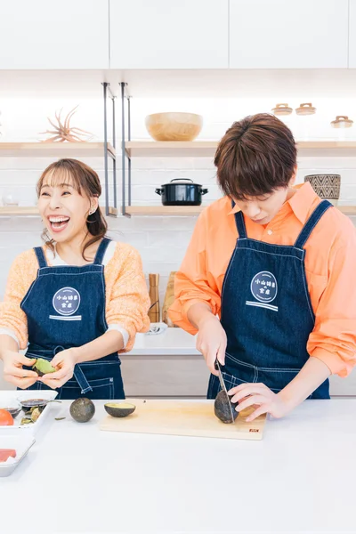 スーパーでアボカドを買ったことがないという小山さん