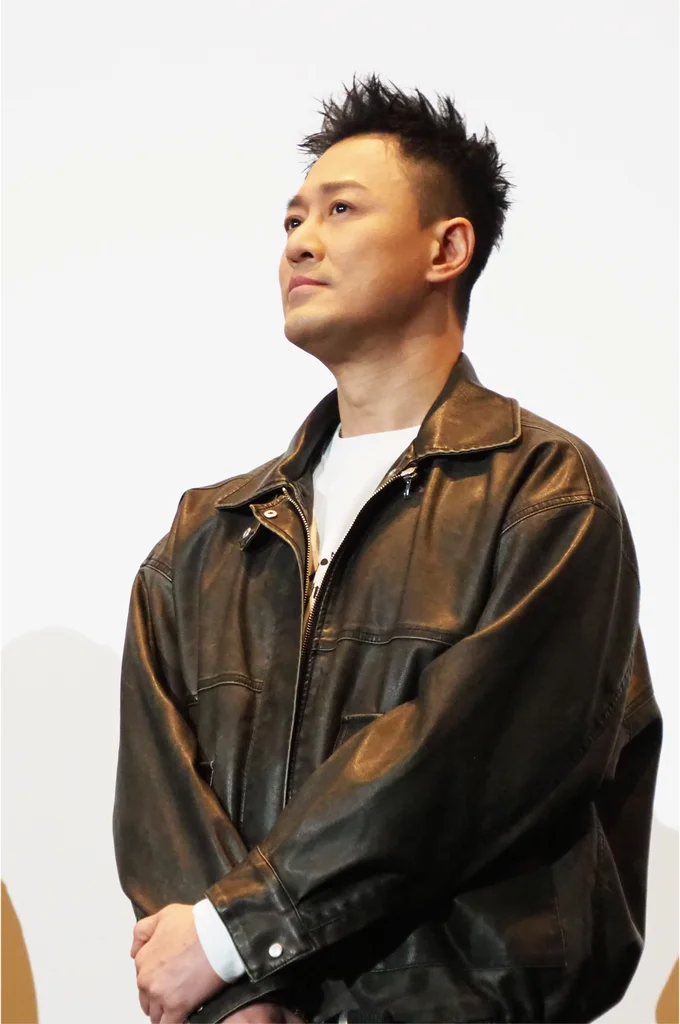あたたかい雰囲気の客席を見渡すレイモンド・ラム（林峯）氏。
