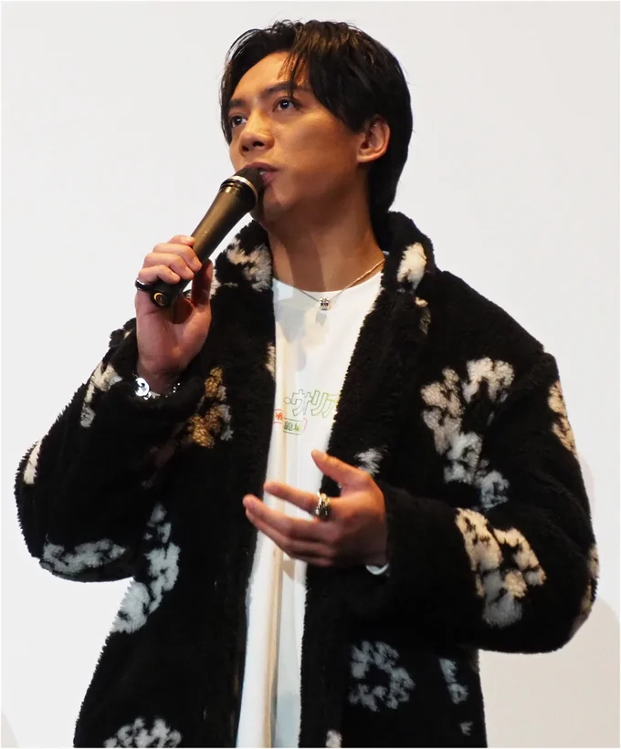 客席にむかってたくさんファンサービスをしてくれたジャーマン・チョン（張文傑）氏。