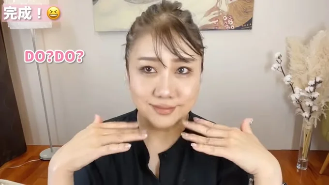 メイクで大変身したHASHIMOTOさん▶画像で徐々に変化するHASHIMOTOさんを見る