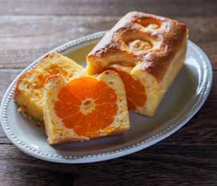 ホットケーキミックスでお手軽！断面が可愛い＜まるごとみかんケーキ＞