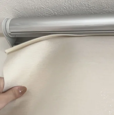 ロールカーテンを取り外す▶次へ