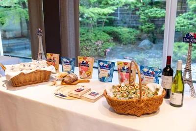 日本にいながらフランス文化を楽しめます