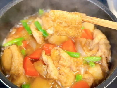 煮汁をたっぷりすった南関揚げがおいしそう！