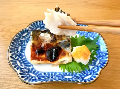 冷凍の塩さばがふっくら焼き上がった！ 
